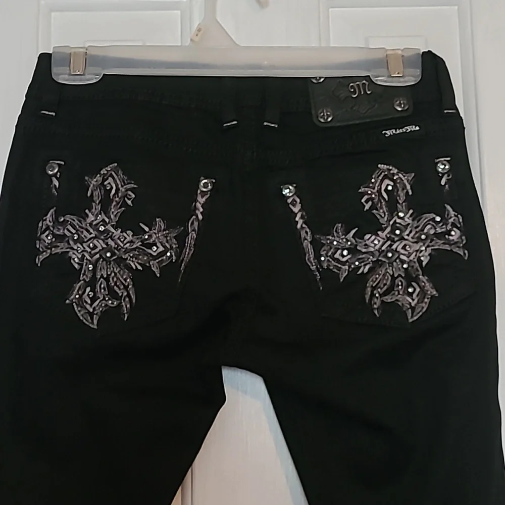 Miss Me Black Skinny Jeans - Picture 5 of 12